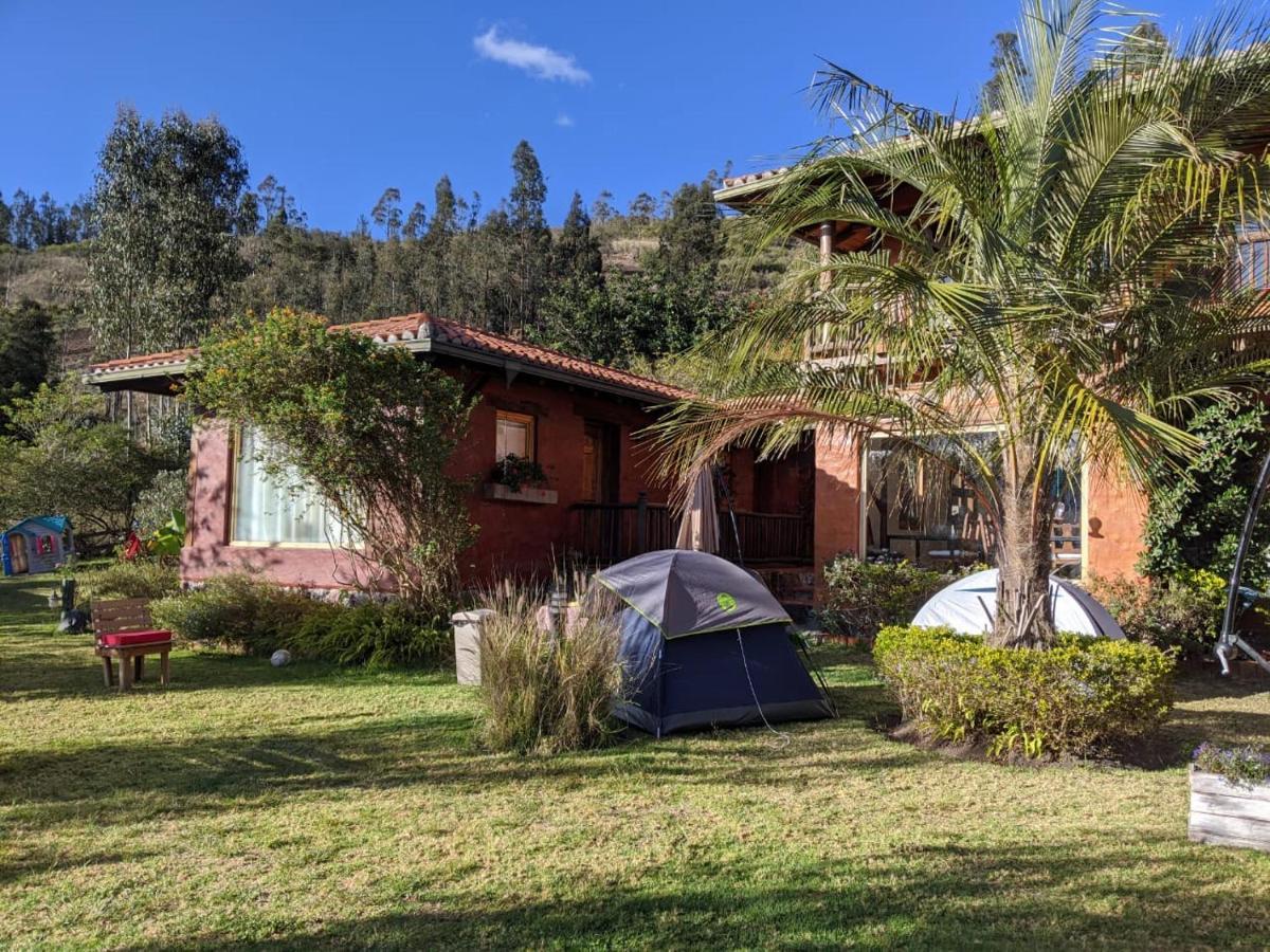 Ilatoa Lodge Quito Exterior foto